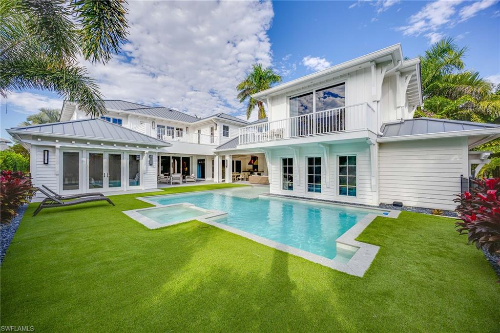 OLDE NAPLES - Residential