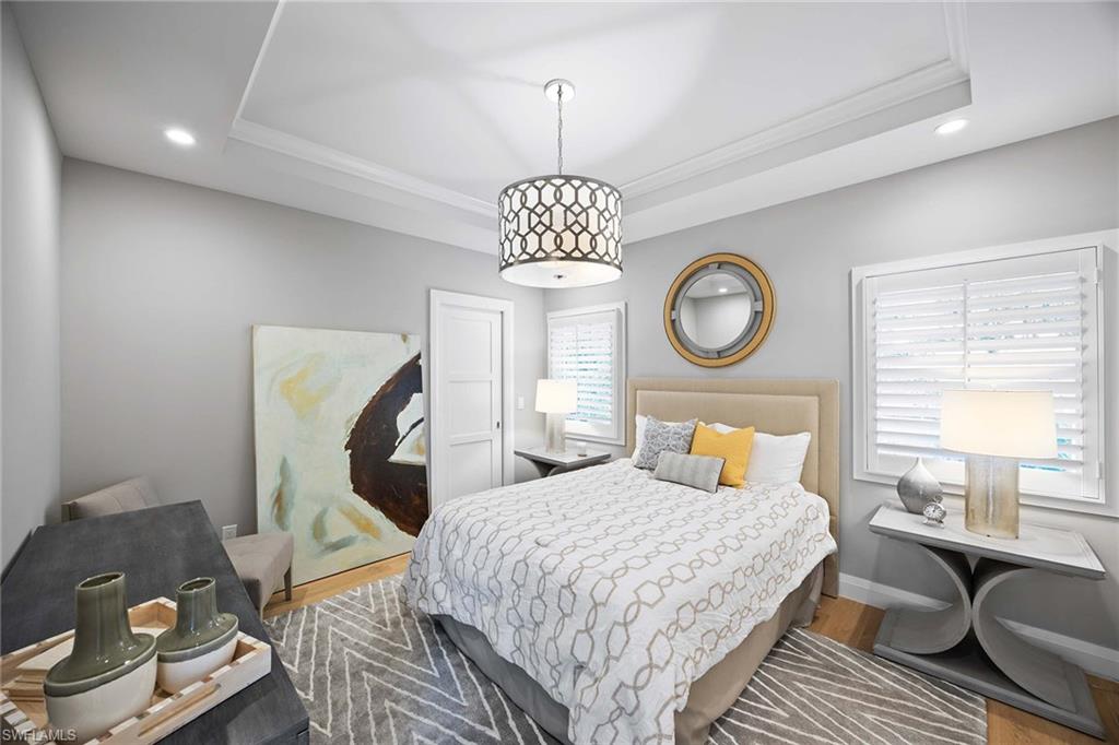 OLDE NAPLES - Residential