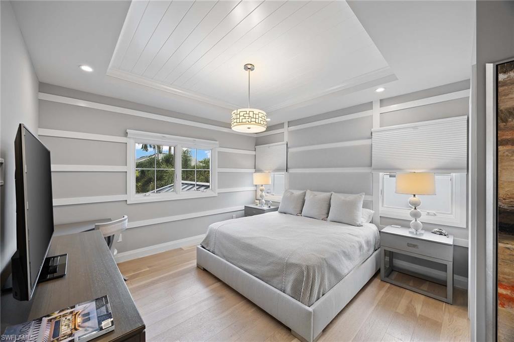 OLDE NAPLES - Residential