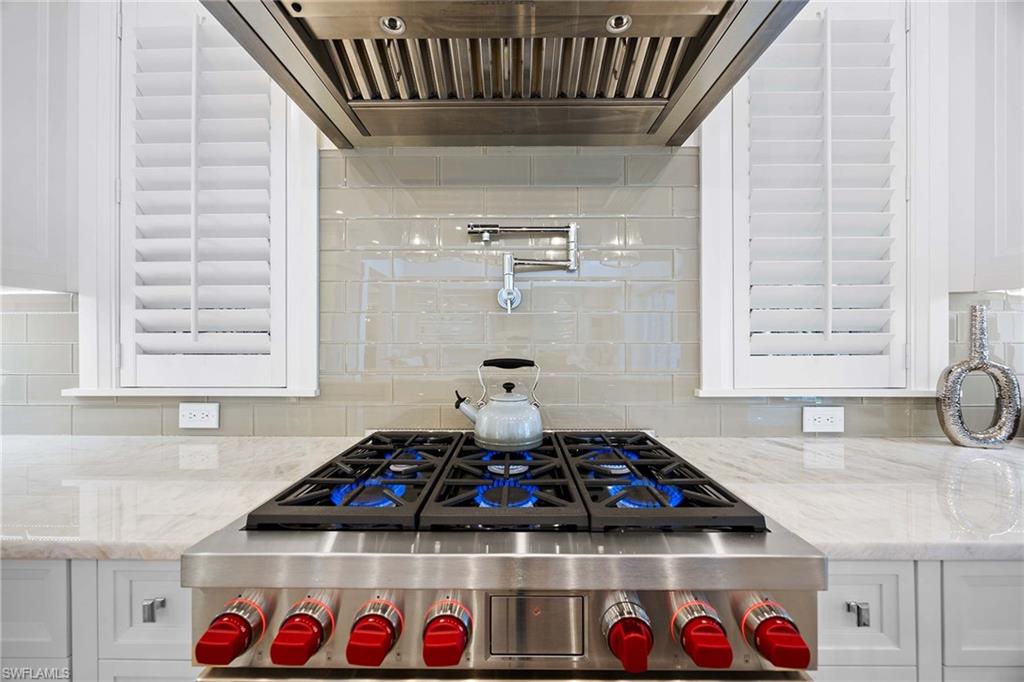 OLDE NAPLES - Residential