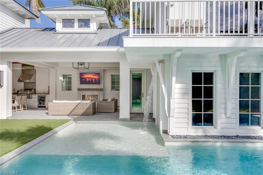 OLDE NAPLES - Residential