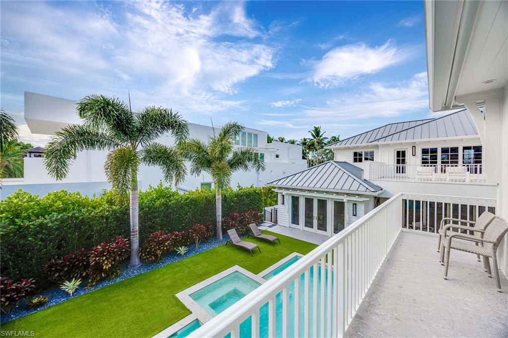 OLDE NAPLES - Residential