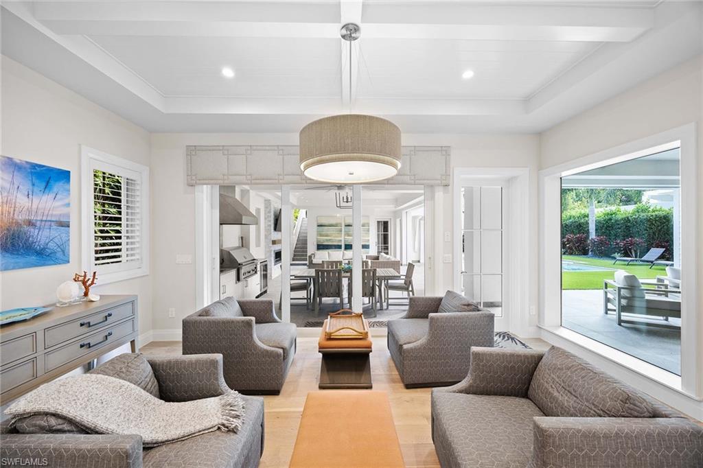 OLDE NAPLES - Residential