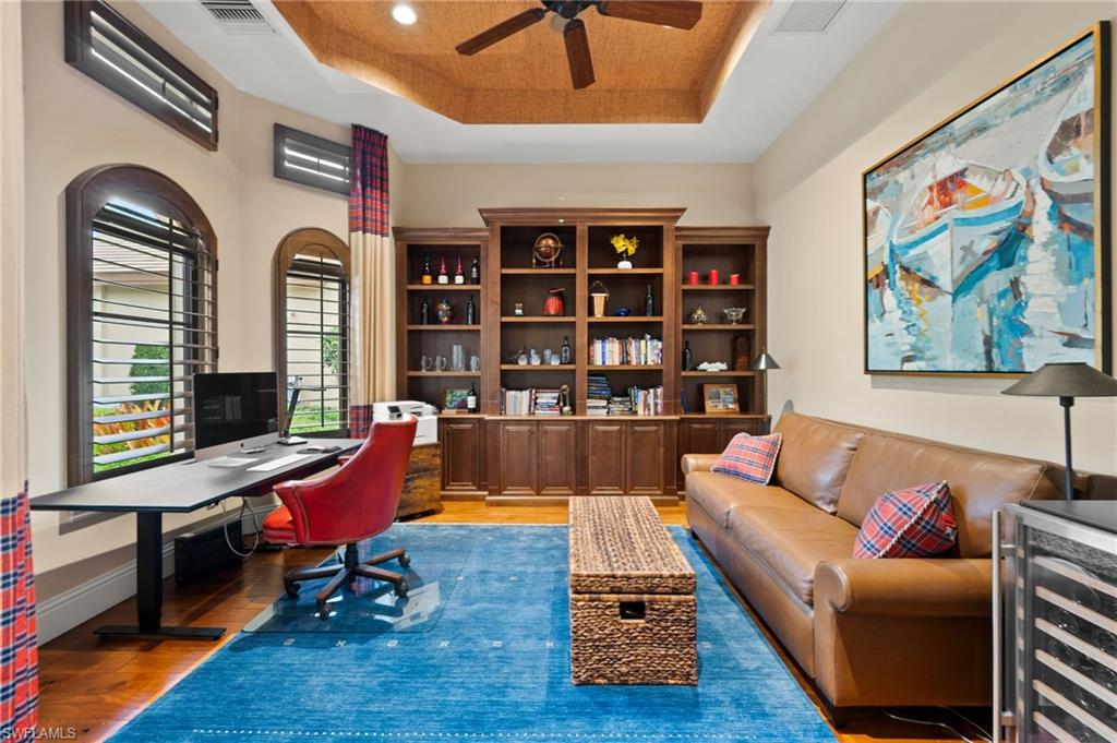 QUAIL WEST - Residential