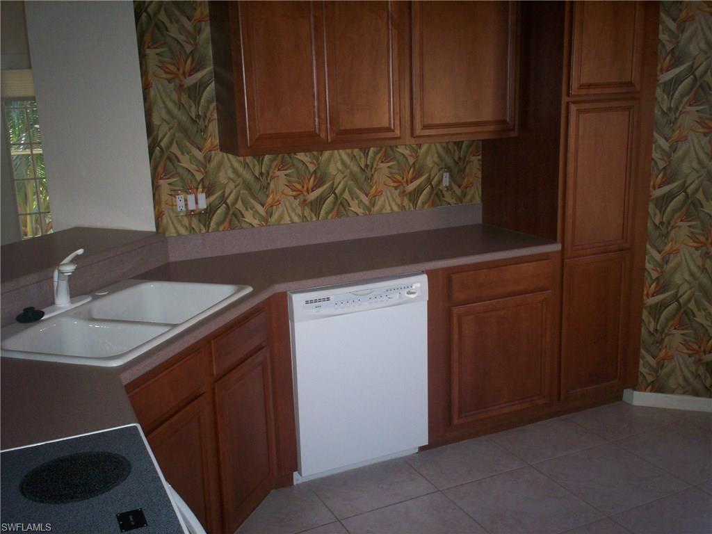 COCONUT SHORES - Residential