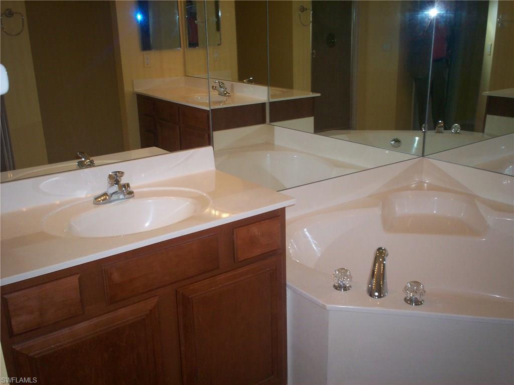 COCONUT SHORES - Residential