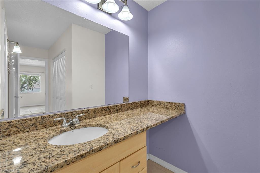 TOWERS CONDO - Residential