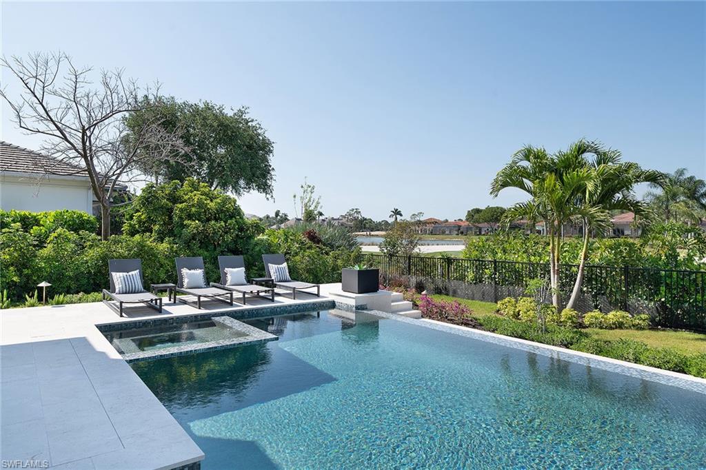 BANYAN ISLAND - Residential