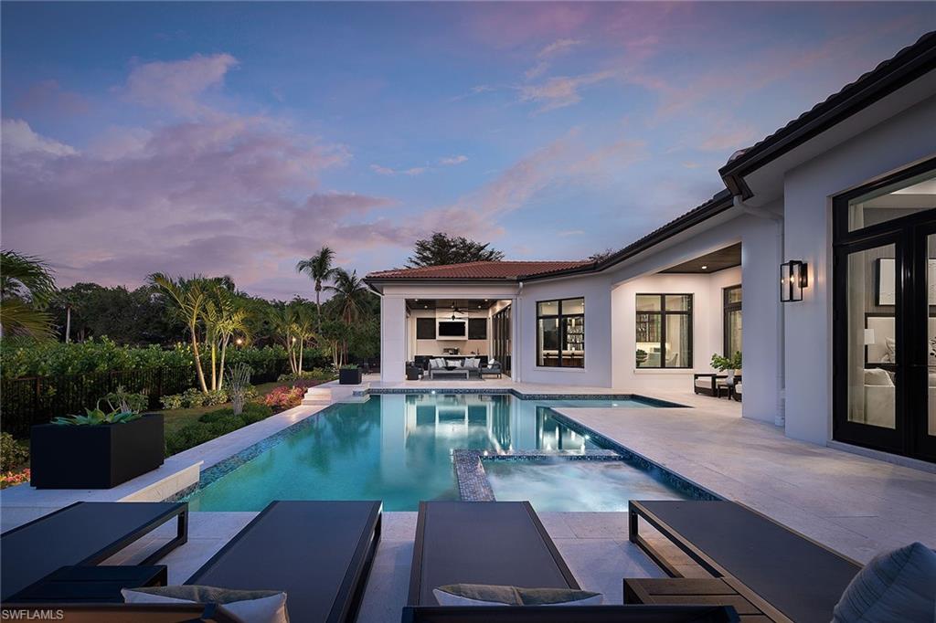 BANYAN ISLAND - Residential