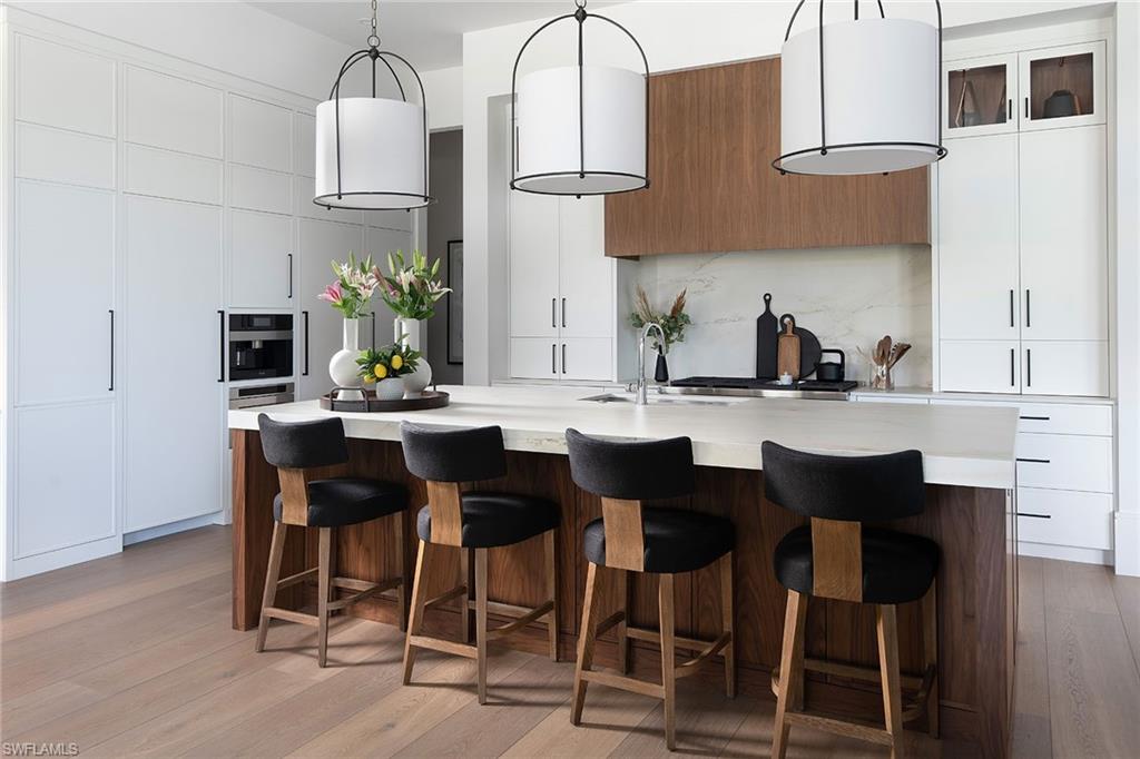 BANYAN ISLAND - Residential