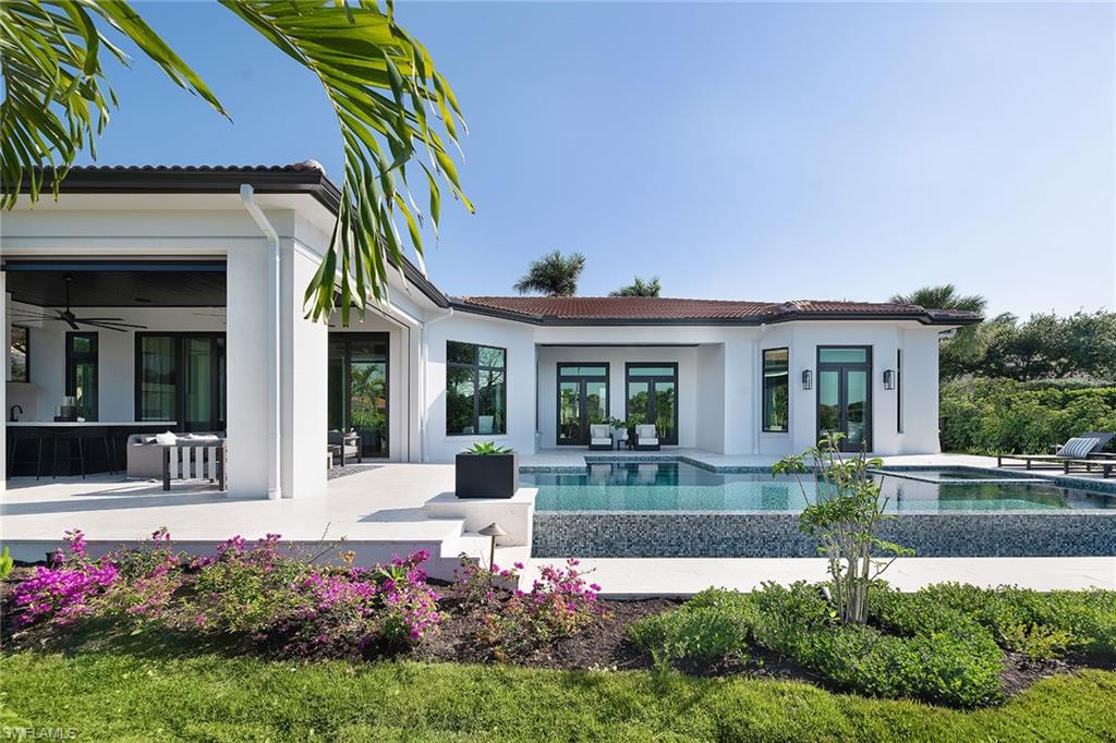 BANYAN ISLAND - Residential