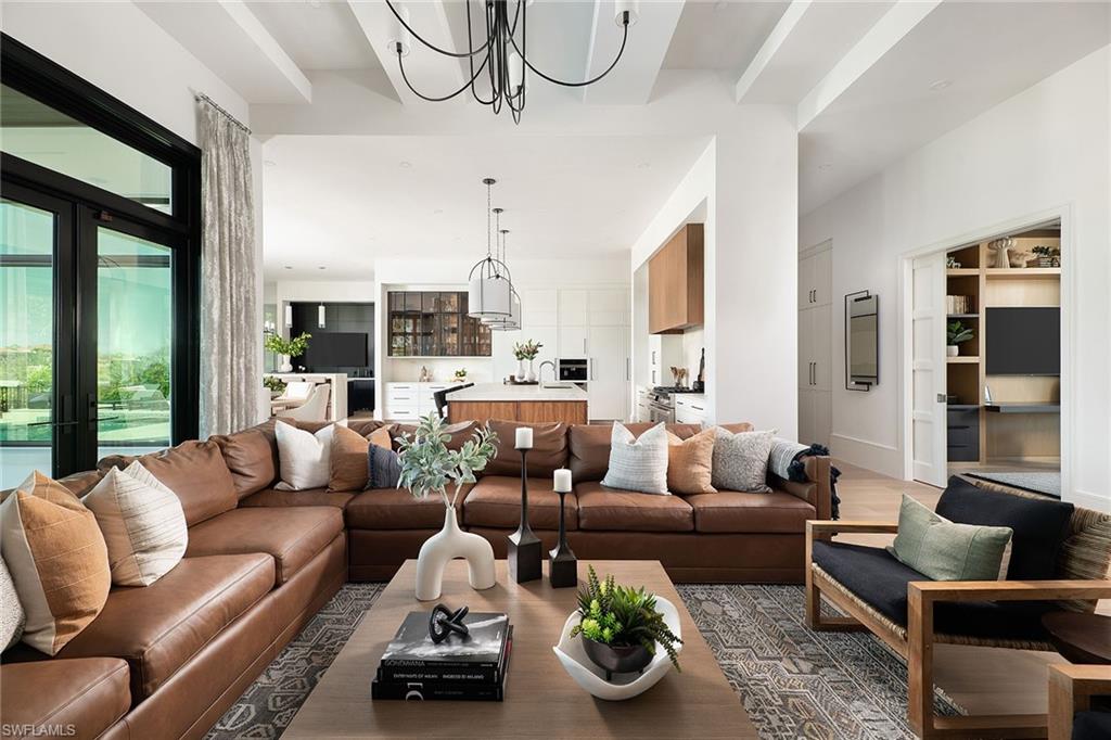 BANYAN ISLAND - Residential