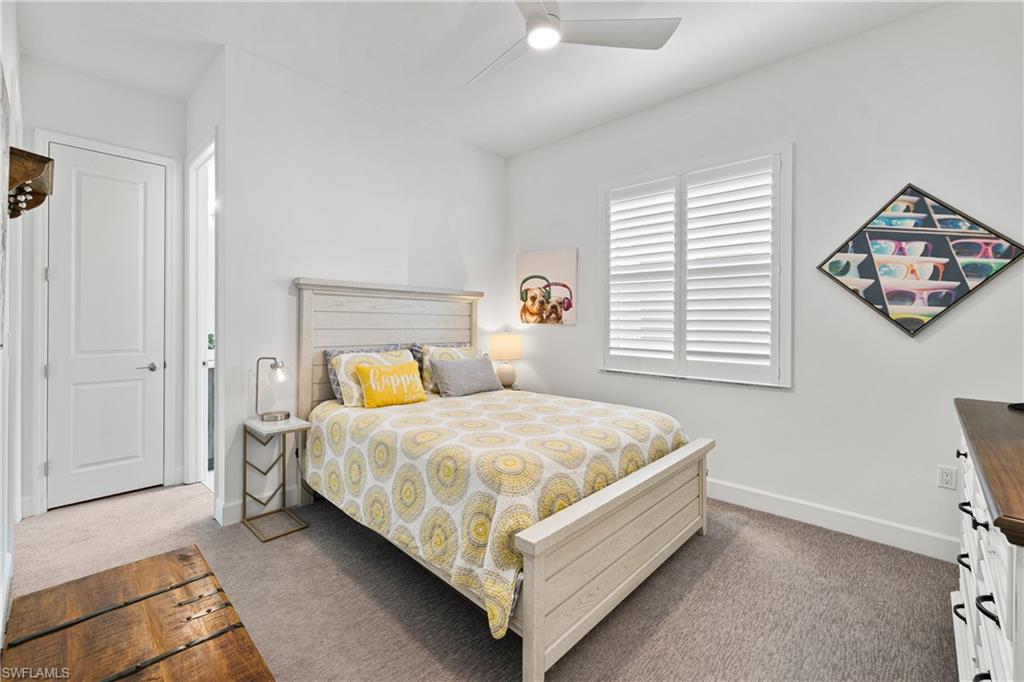 VALENCIA TRAILS - Residential