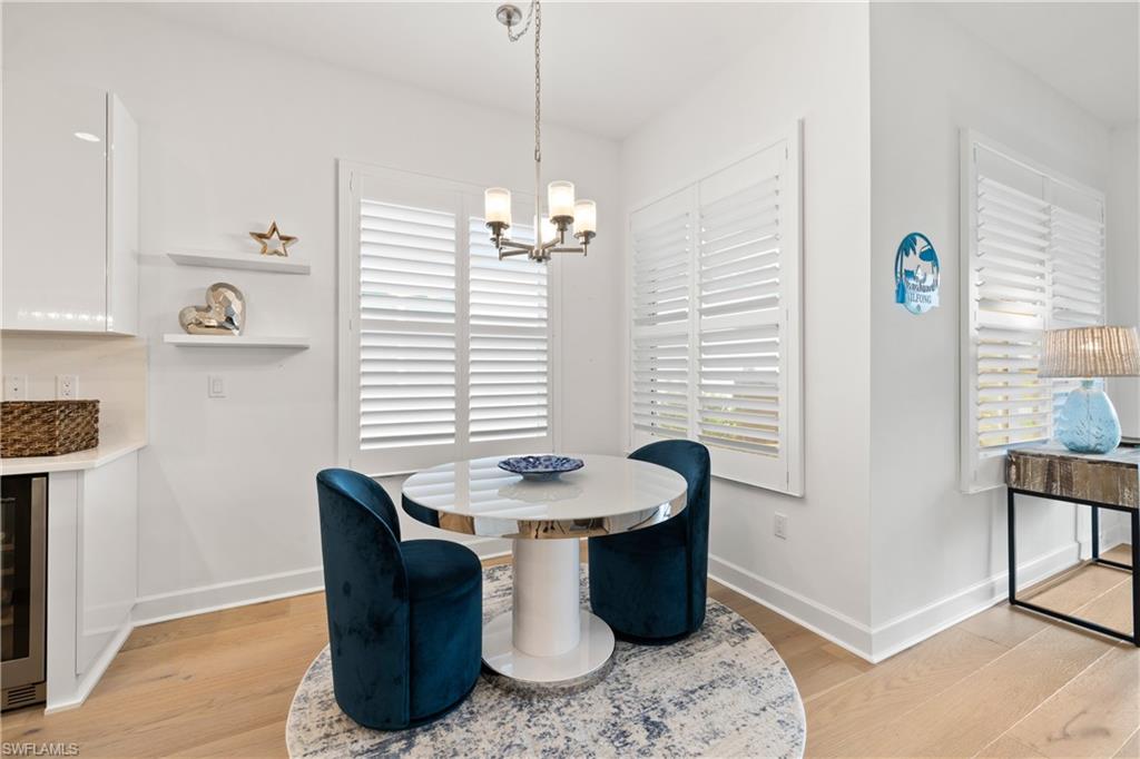 VALENCIA TRAILS - Residential