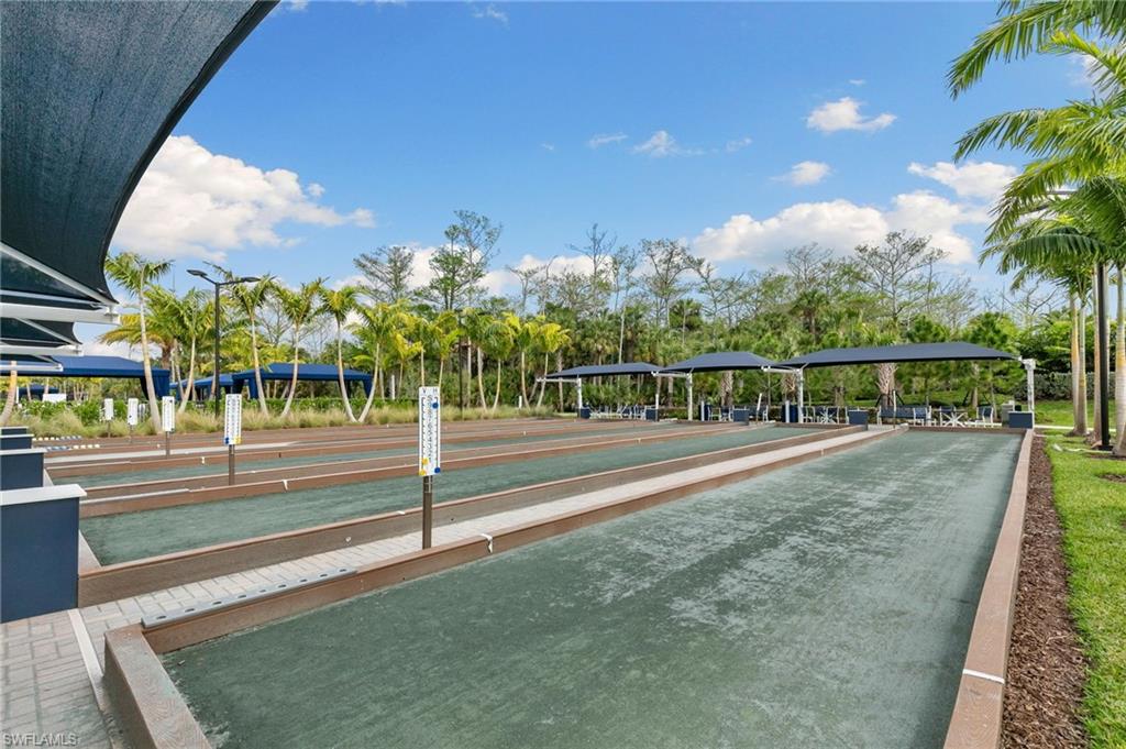 VALENCIA TRAILS - Residential