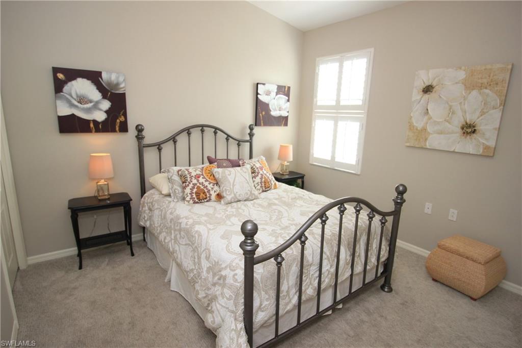 LAUREL GREENS - Residential