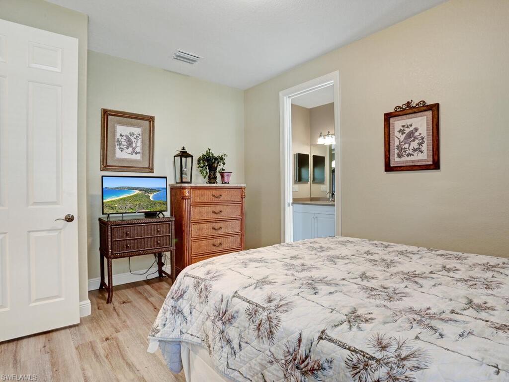 MARCO BEACH - Residential