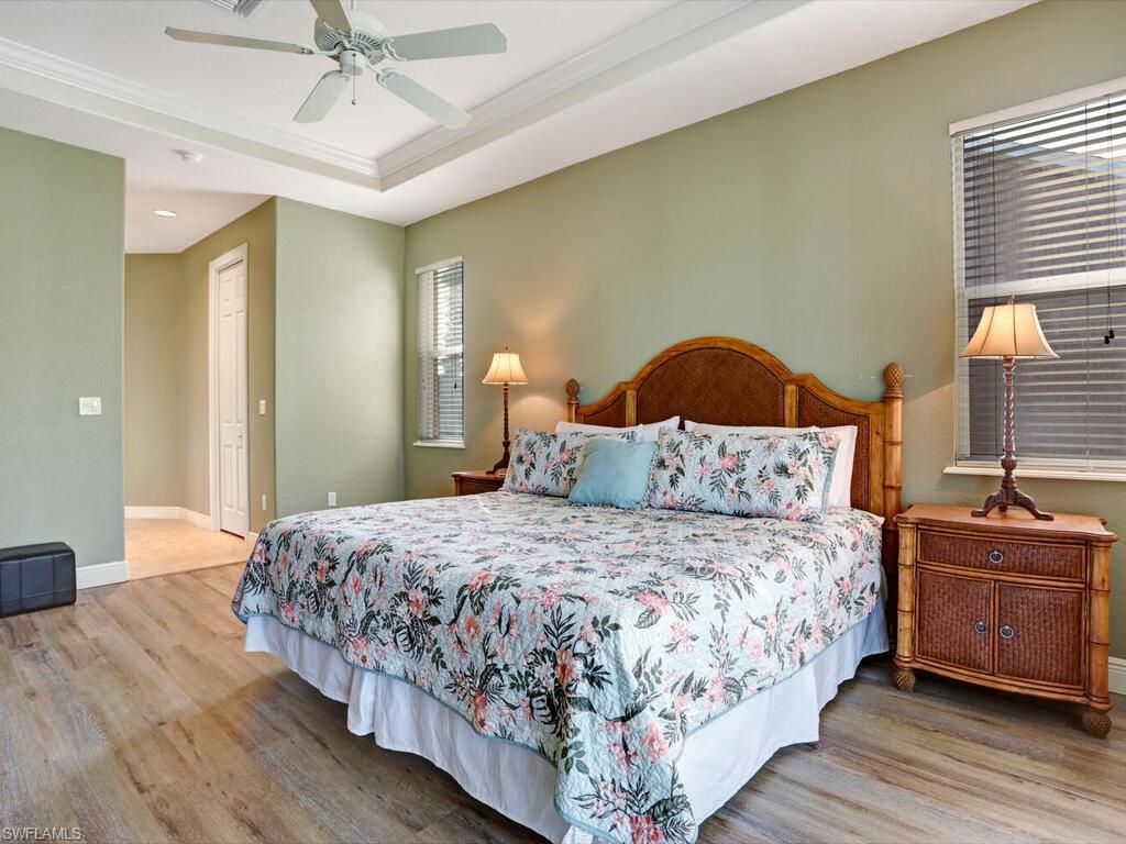 MARCO BEACH - Residential