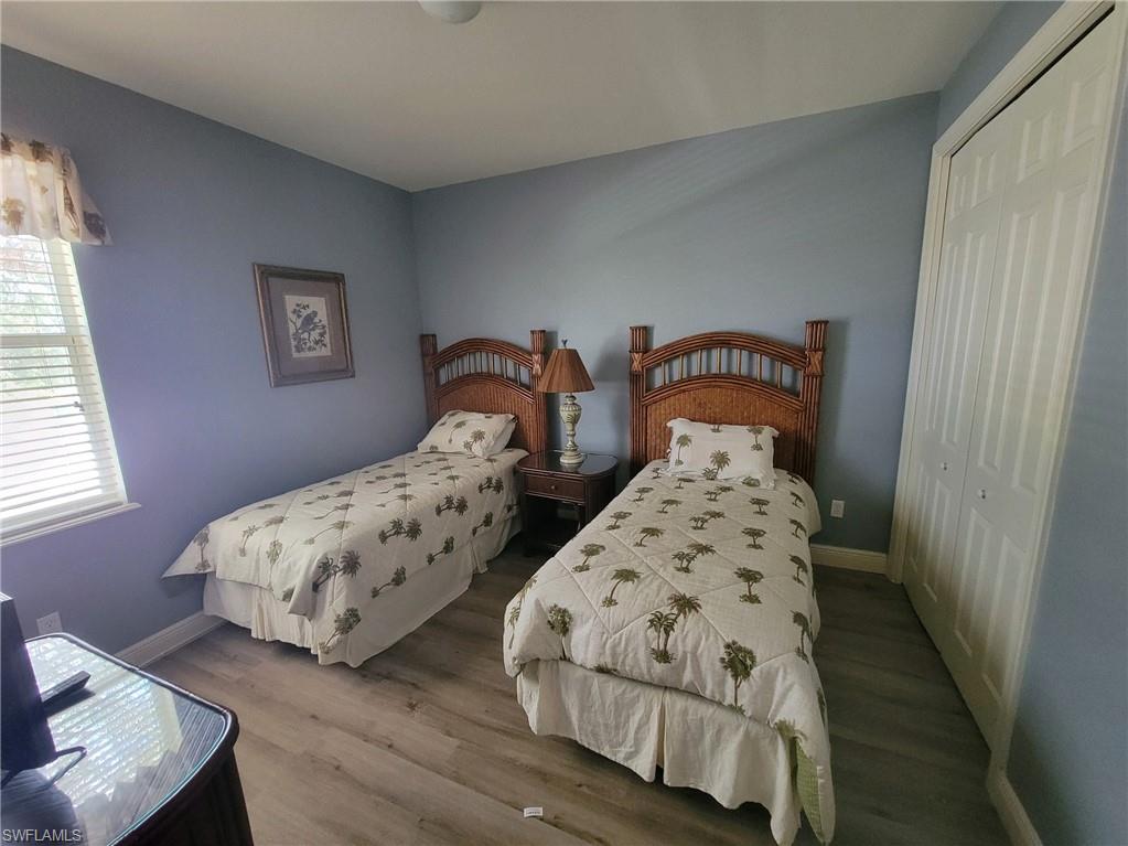 MARCO BEACH - Residential