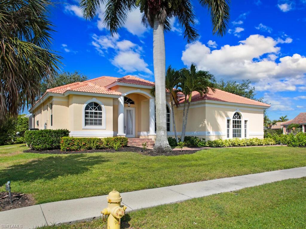 MARCO BEACH - Residential