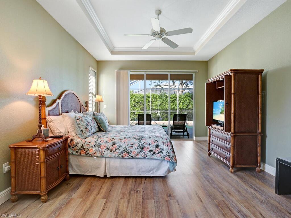 MARCO BEACH - Residential