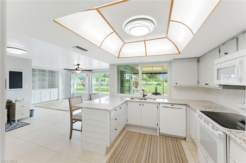 ST ANDREWS AT LELY GOLF ESTATES - Residential