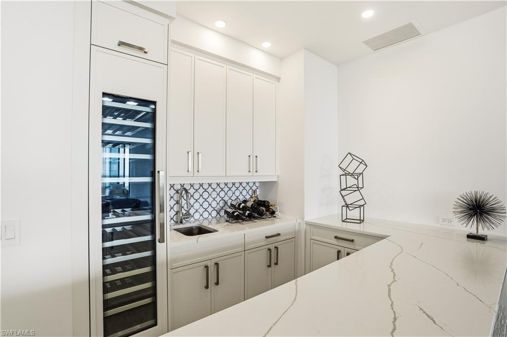 INFINITY AT THE COLONY - Residential