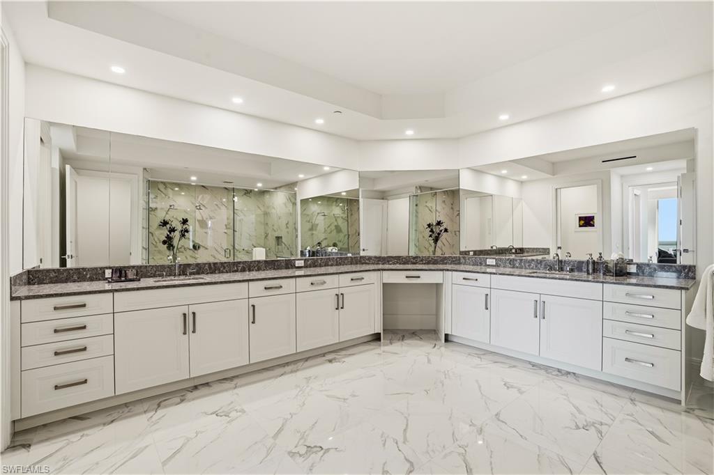 INFINITY AT THE COLONY - Residential