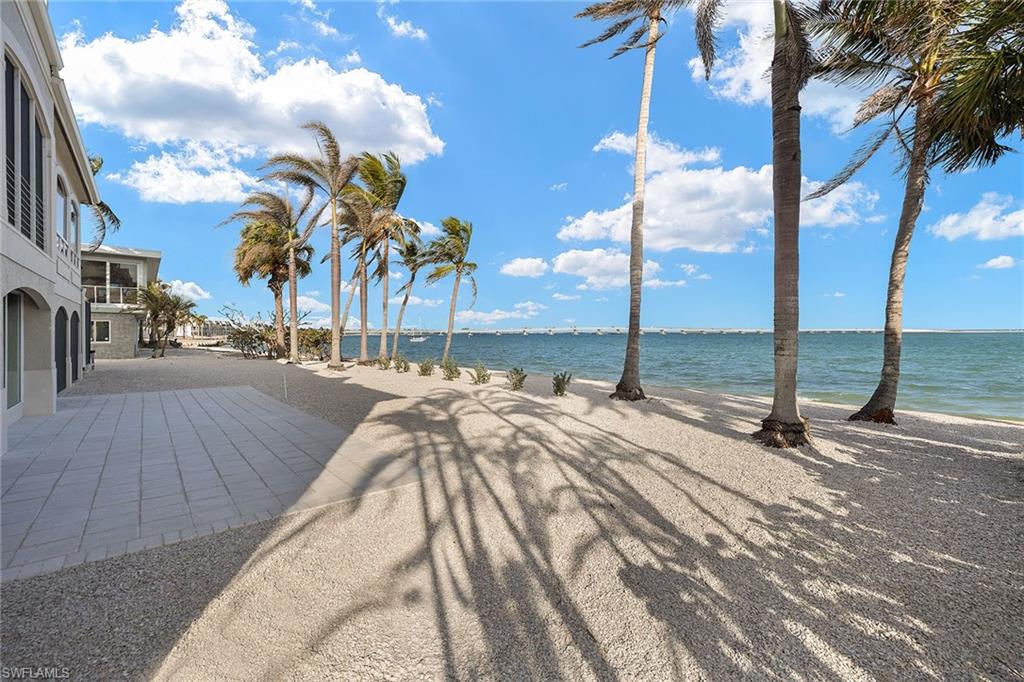 SANIBEL ESTATES - Residential