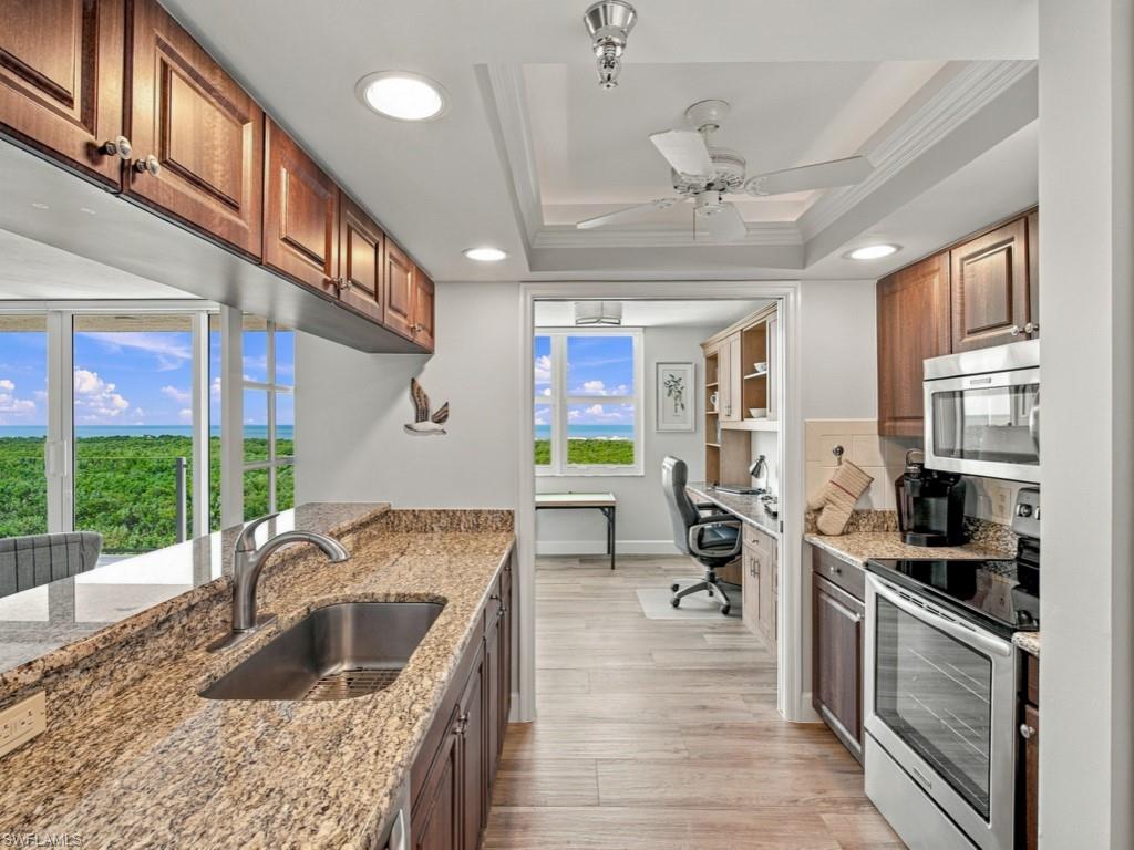 6101 Pelican Bay BLVD 702