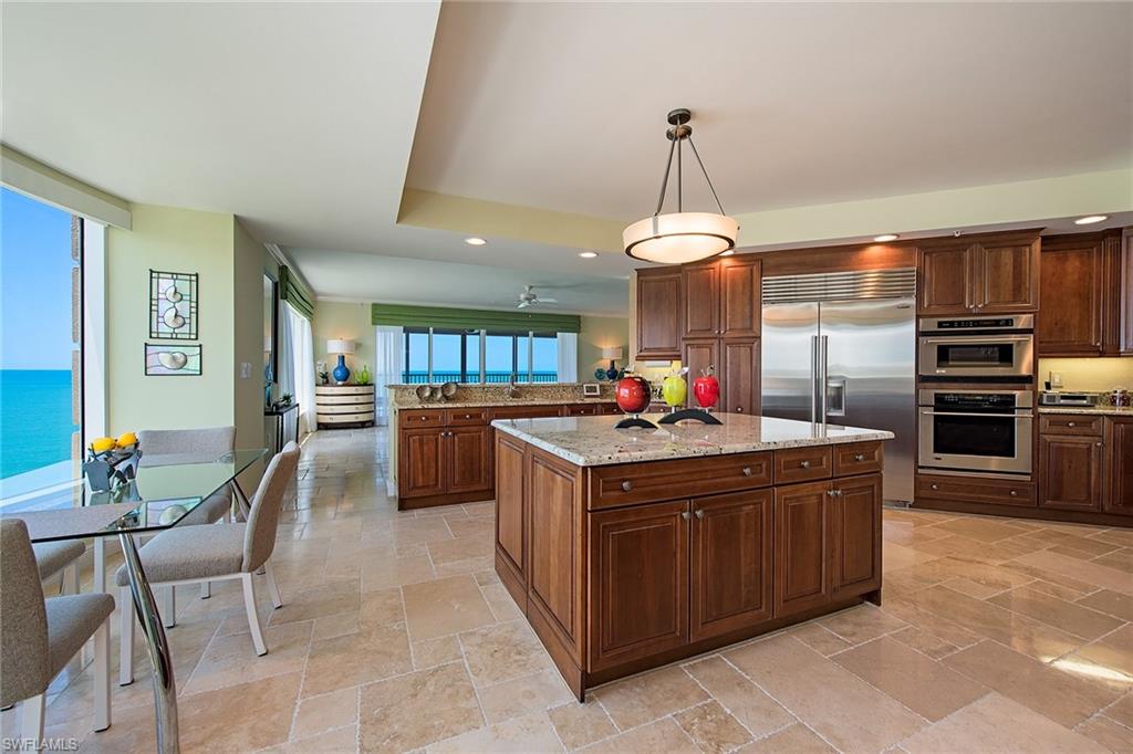 THE VANDERBILT - Residential