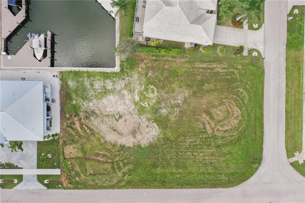 MARCO ISLAND - Land