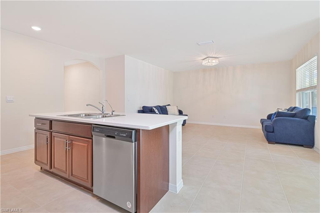 CAPE CORAL - Residential Lease