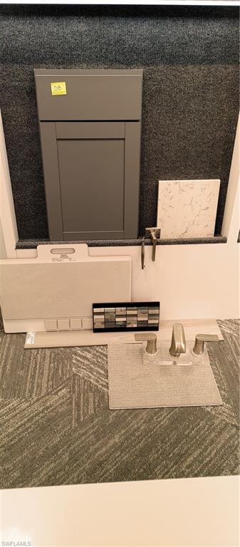 DEL WEBB OAK CREEK - Residential