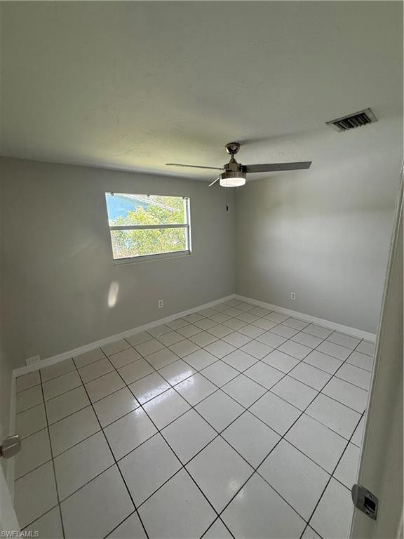 NAPLES MANOR - Residential