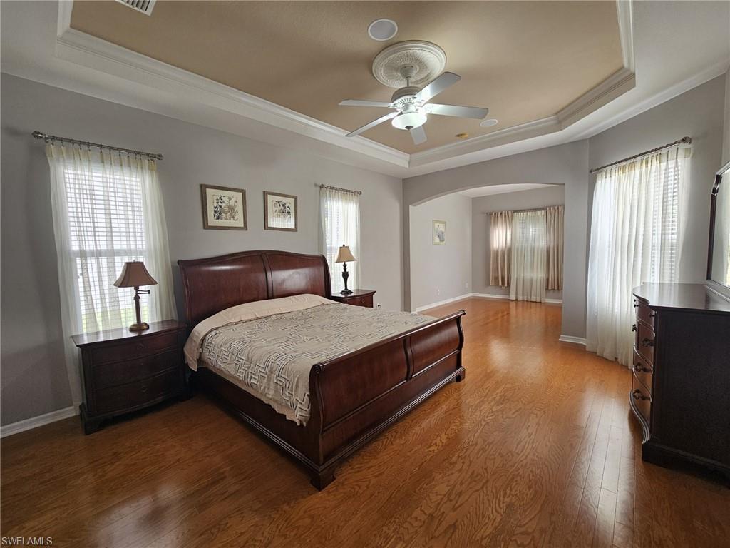 PROMENADE EAST - Residential