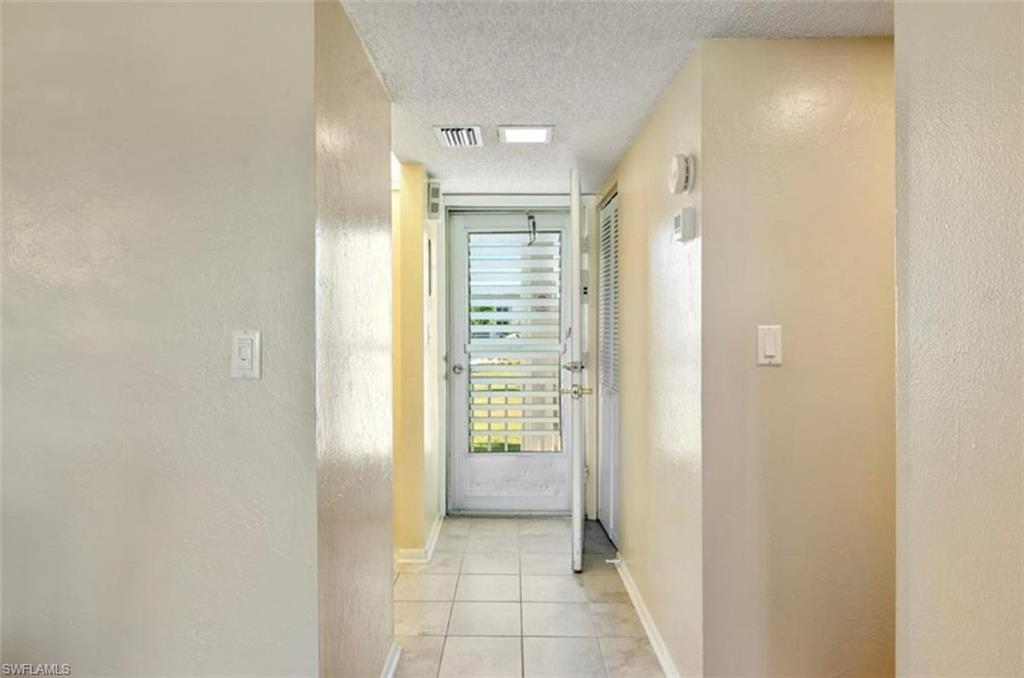 SEVEN LAKES - Residential