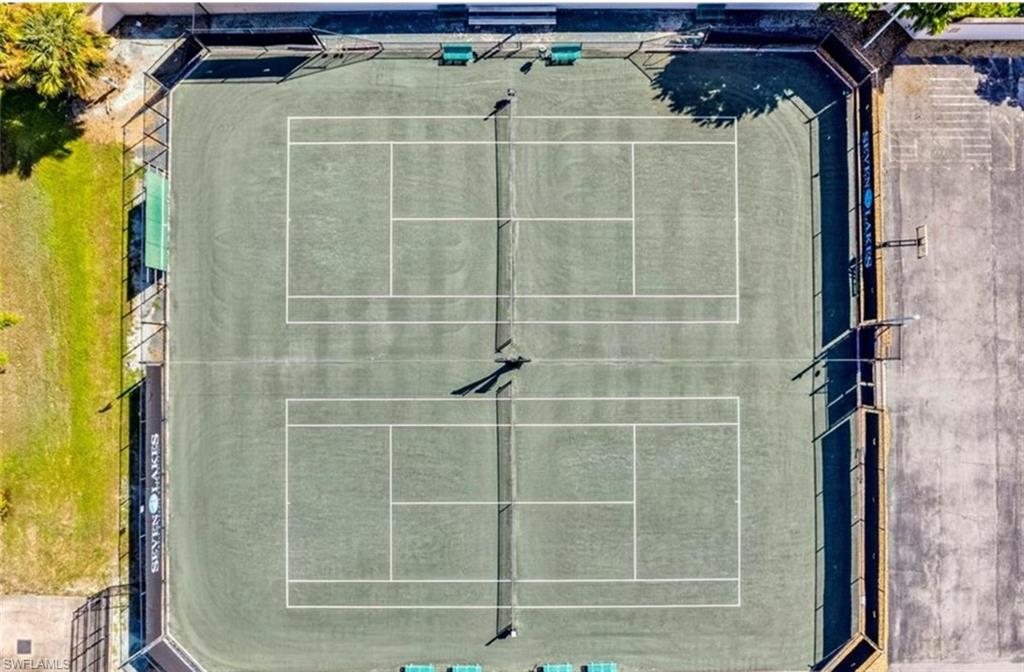 SEVEN LAKES - Residential