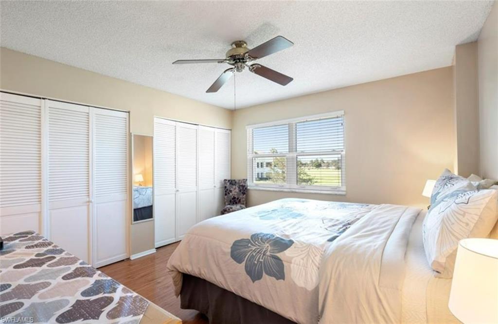 SEVEN LAKES - Residential