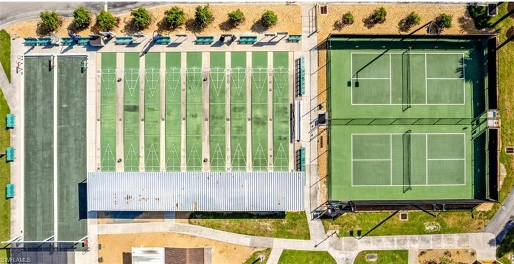 SEVEN LAKES - Residential