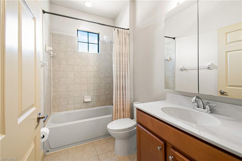 REFLECTION ISLES - Residential