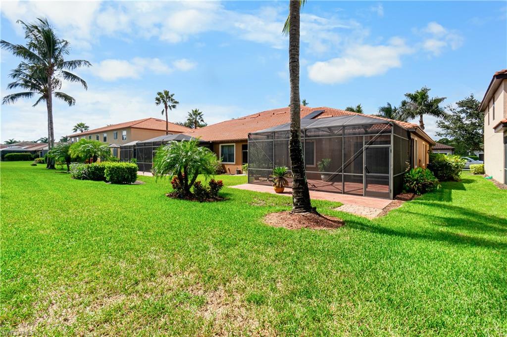 REFLECTION ISLES - Residential