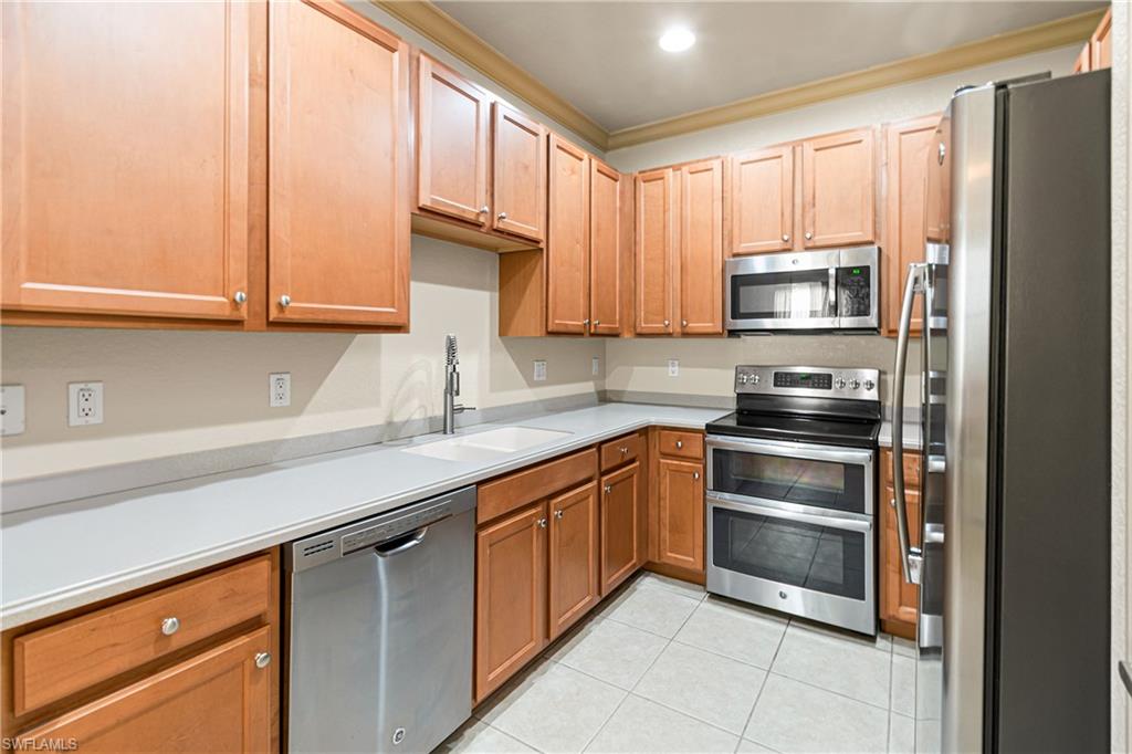 REFLECTION ISLES - Residential