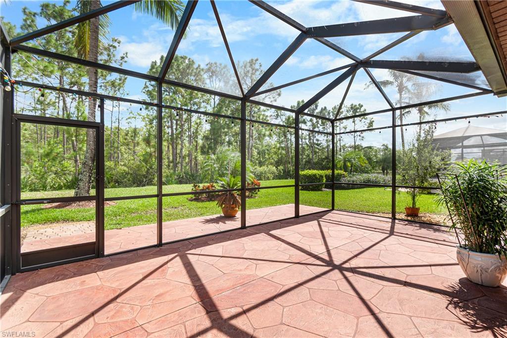 REFLECTION ISLES - Residential