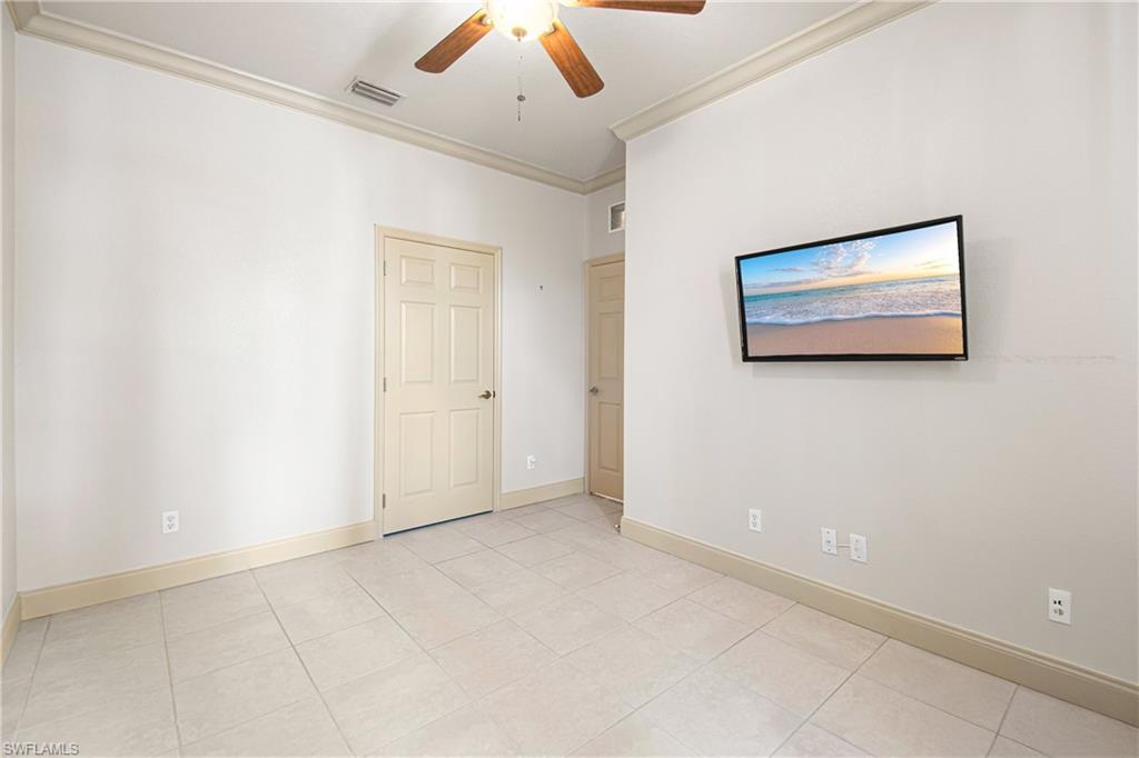 REFLECTION ISLES - Residential