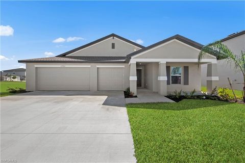 Ranch in NORTH FORT MYERS FL 17746 Monte Isola WAY.jpg