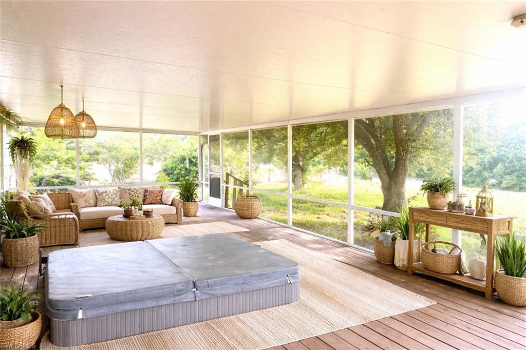 PUNTA GORDA - Residential