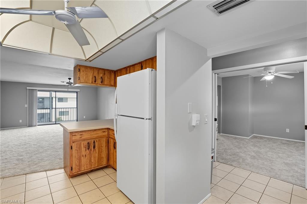 CORAL KEYES CONDO - Residential Lease