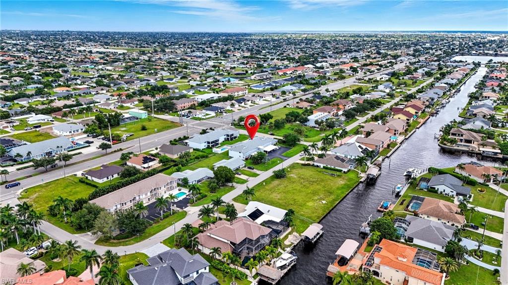 CORAL KEYES CONDO - Residential Lease