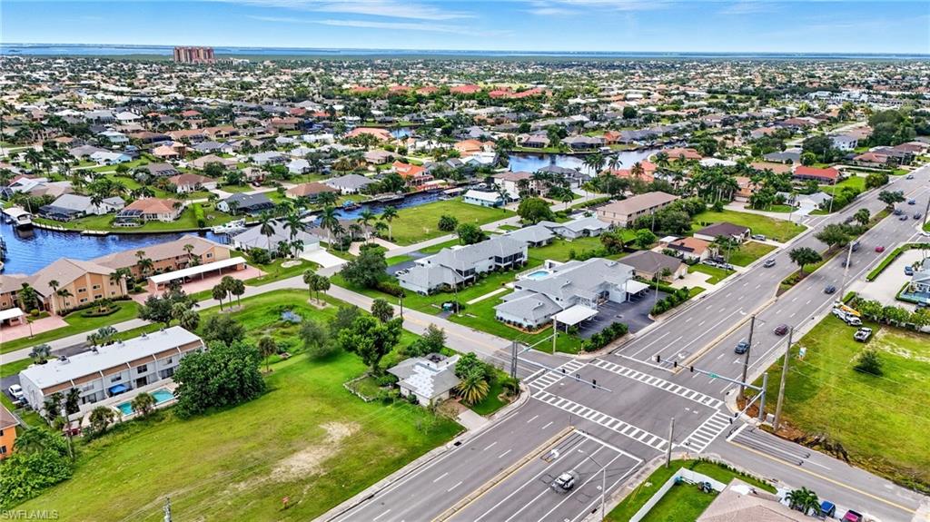 CORAL KEYES CONDO - Residential Lease